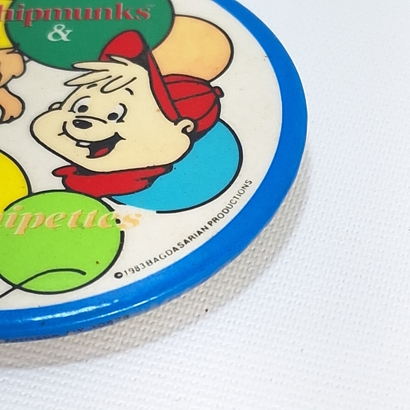1983 Chipmunks and The Chipettes Pin Back Button Vintage Alvin Bright Colours - Picture 4 of 9